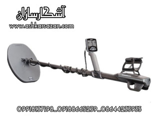 نقطه زن آمریکایی گرت اکسیوم